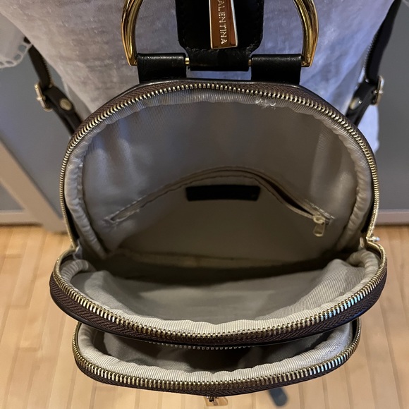 Valentina Leather Convertible Purse - Picture 7 of 7